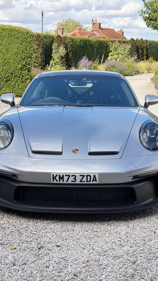 vehicle shown in the supplied machine polishing photos