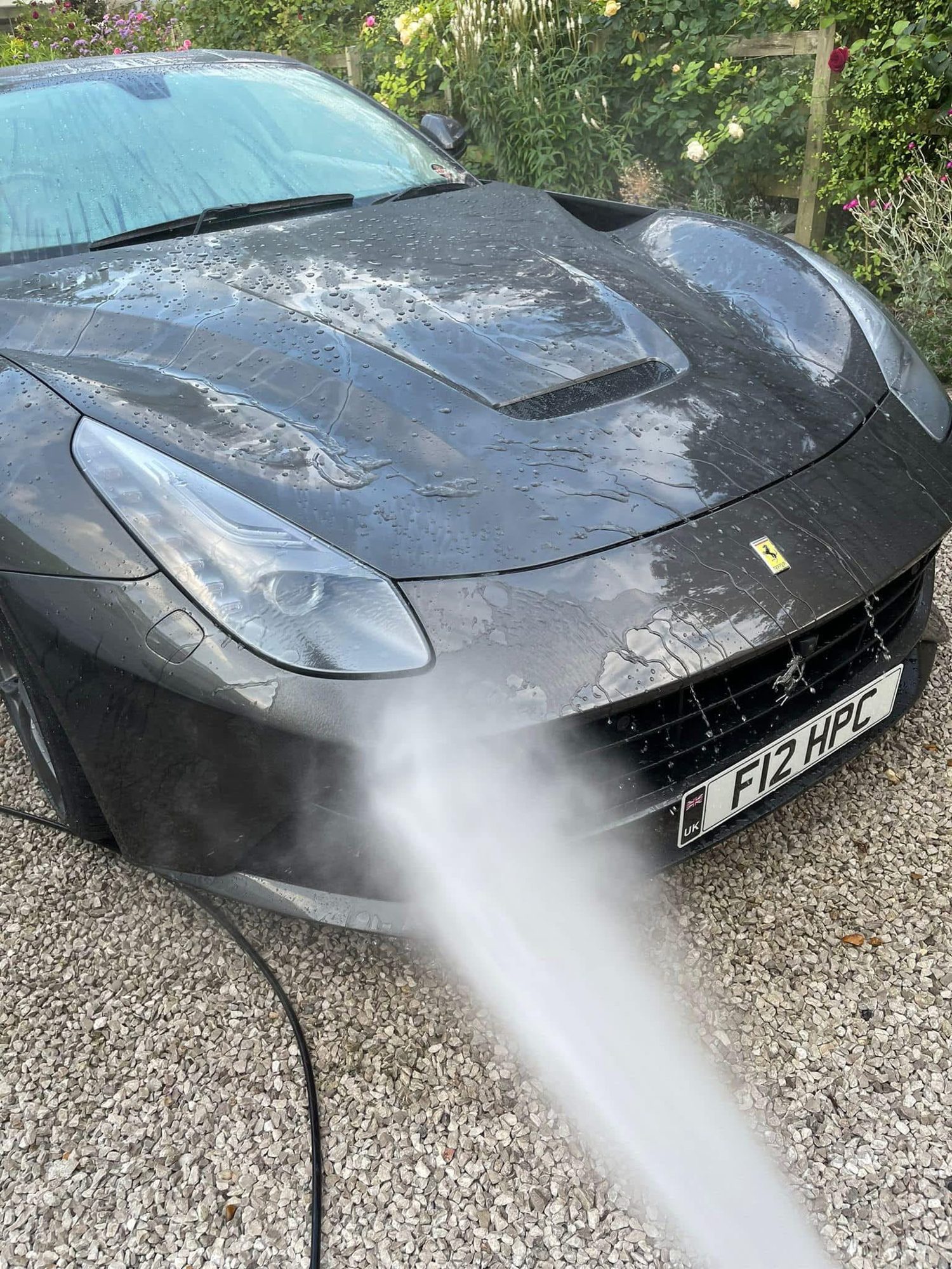 vehicle shown in the supplied deep cleans photos