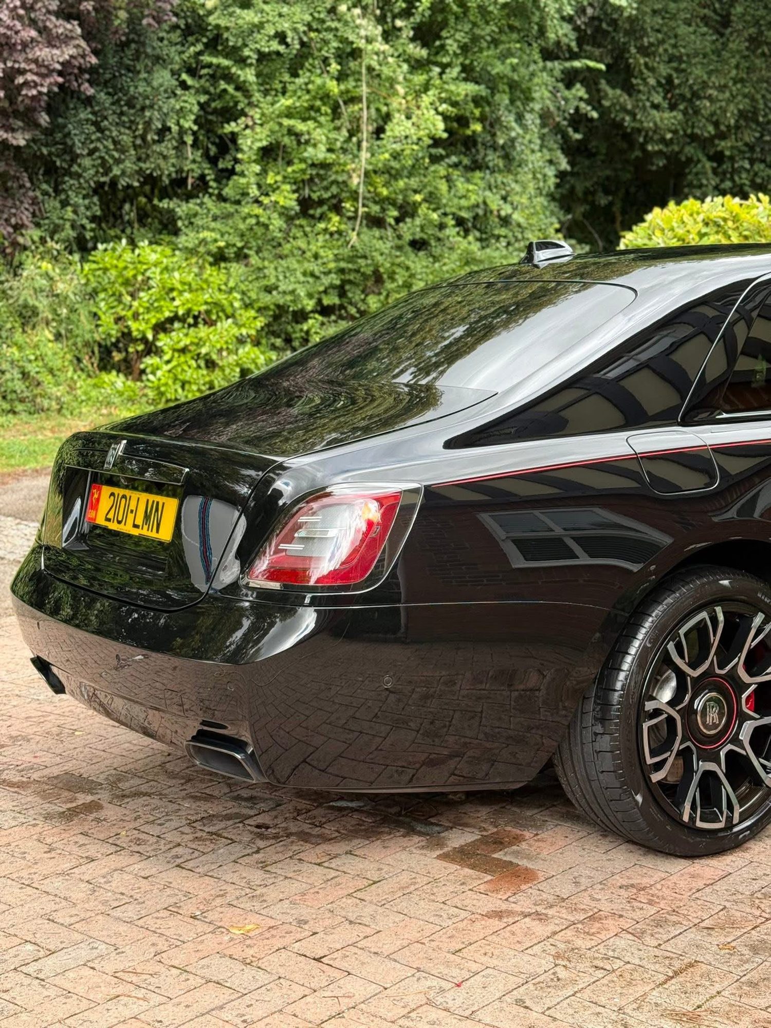 Rolls Royce Ghost shown in the supplied machine polishing photos