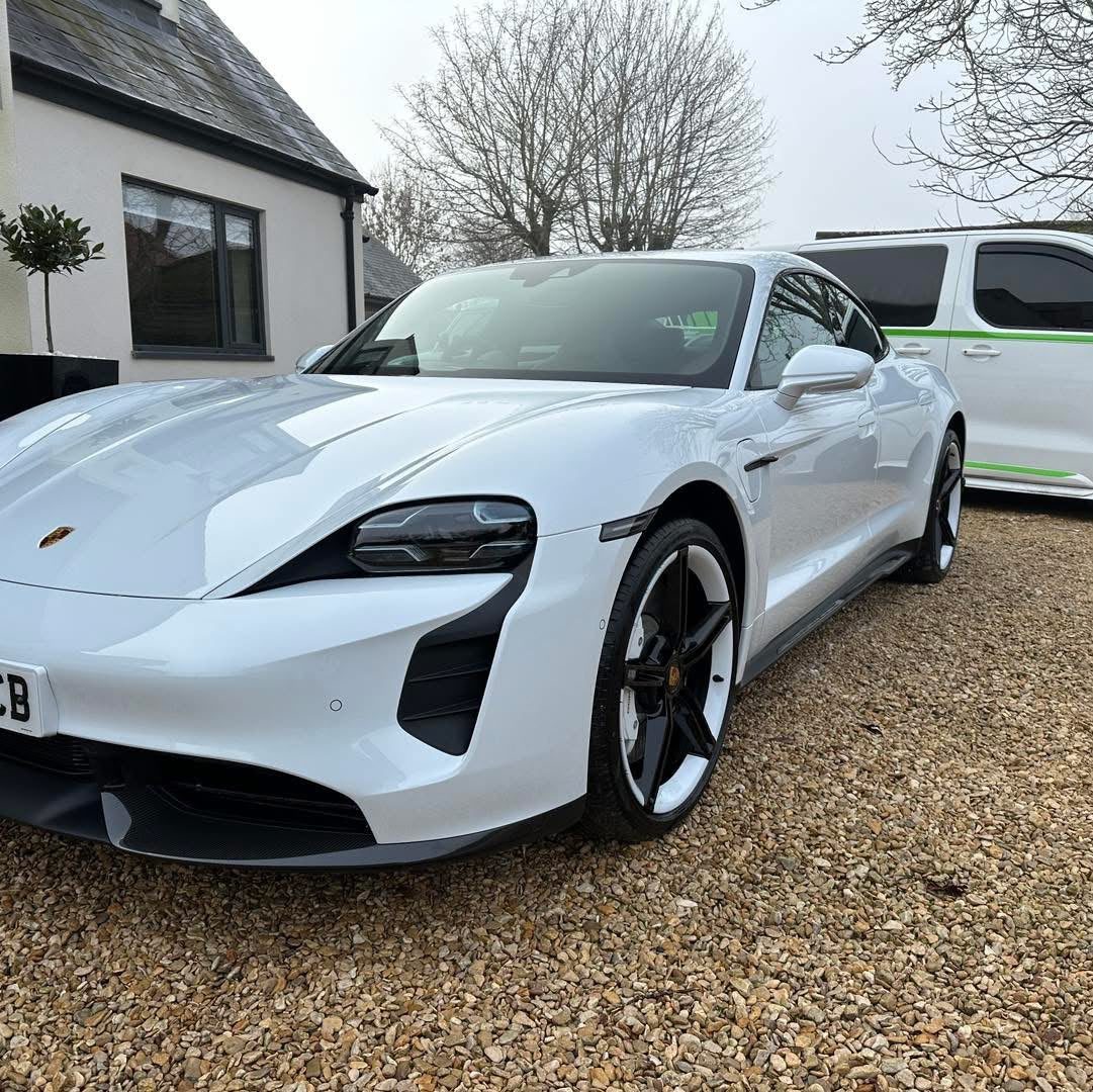 vehicle shown in the supplied mobile car valeting photos